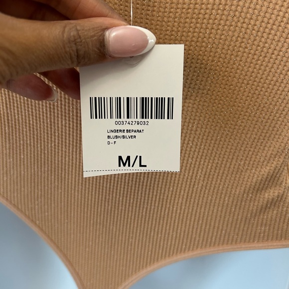 A spaghetti strap bodysuit tan color size medium/large - Picture 6 of 6